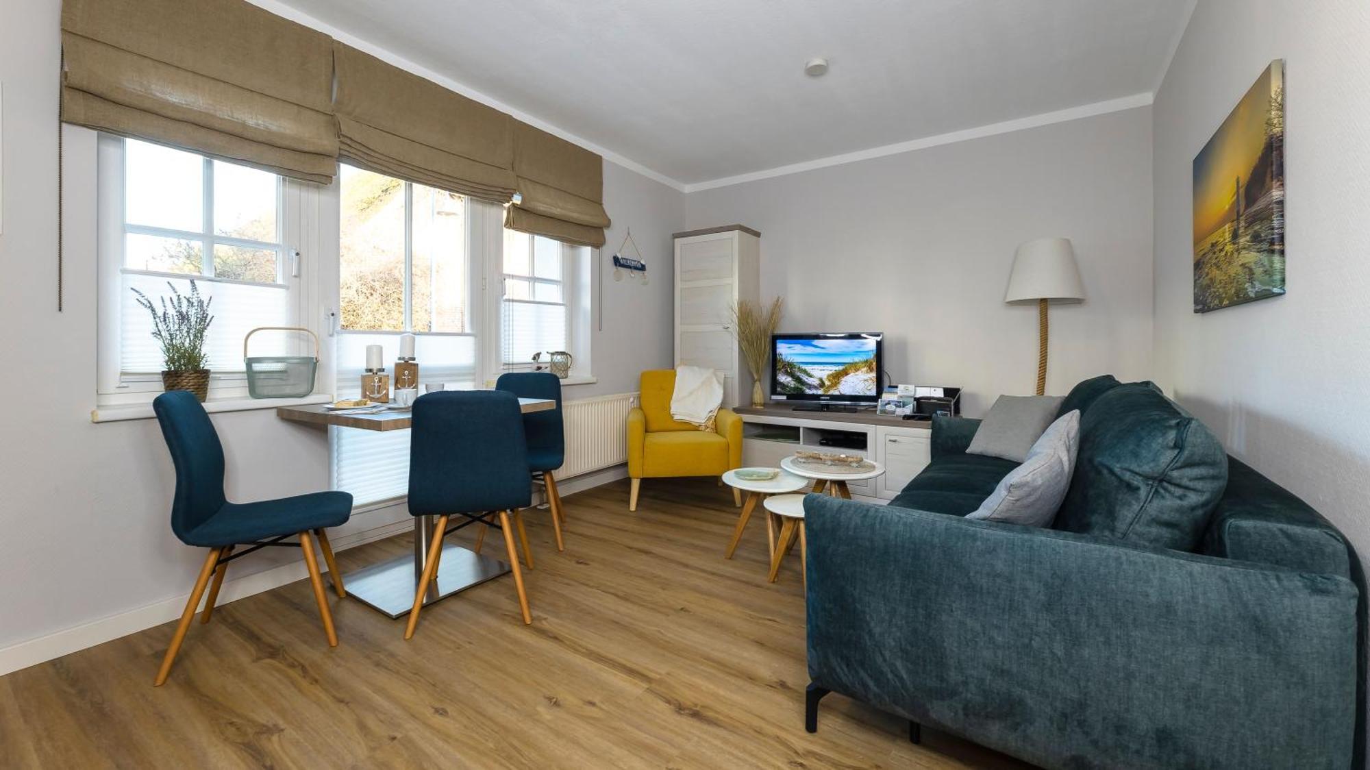 Haus Seeblick Mit 9 Wohnungen Alt Reddevitz Exterior foto